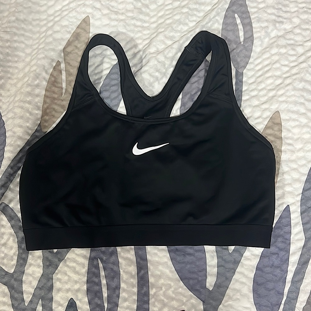 Large Black Nike Sports Bra